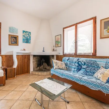 Villa Nuraghe - Blu Home Sharing Santa Margherita di Pula